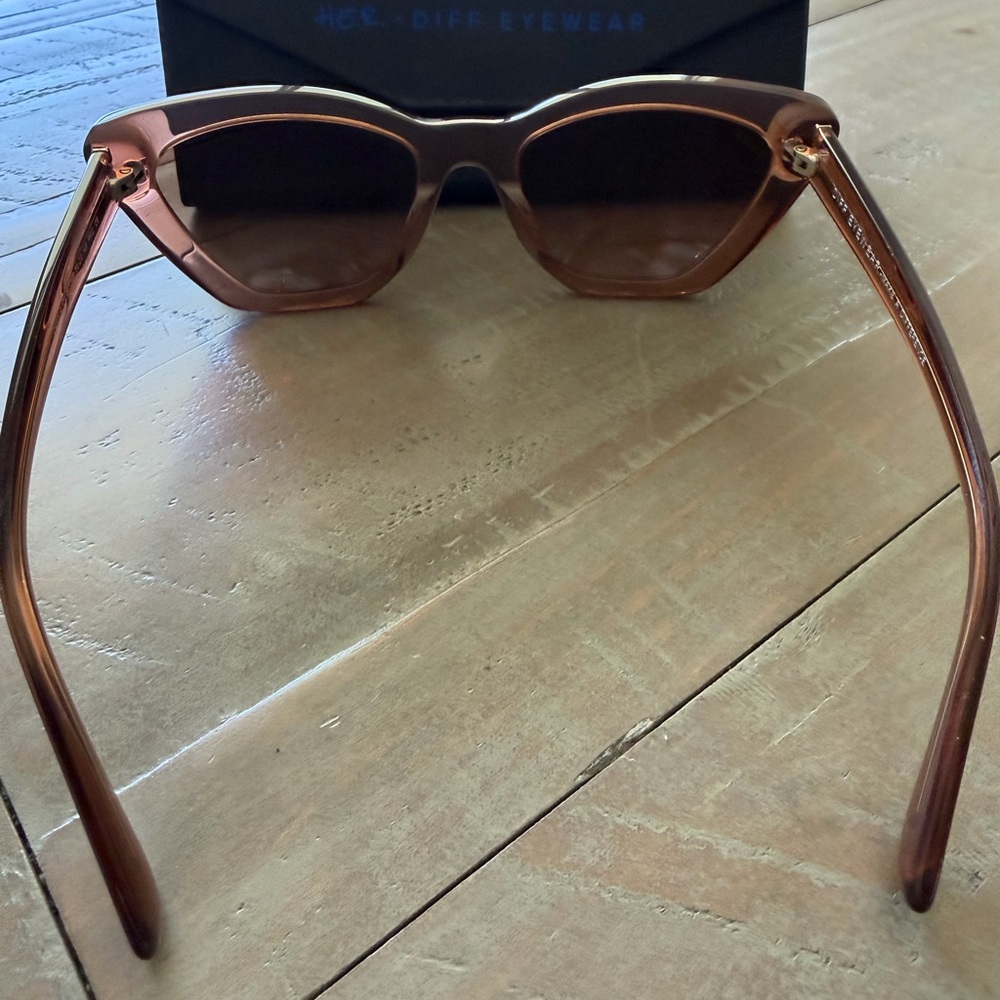 DIFF Eyewear Translucent Amber Square Sunglasses - image 3